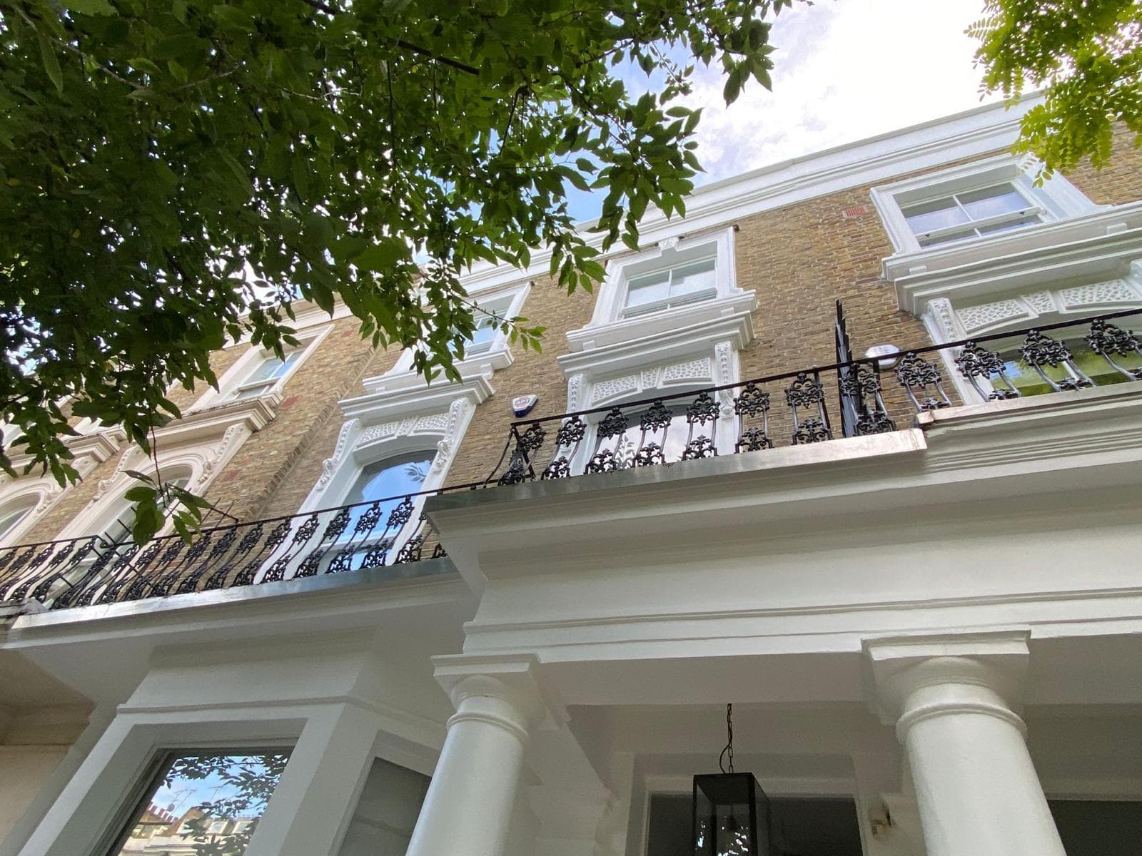 What Makes a Luxury House Exterior Stand Out in London?
